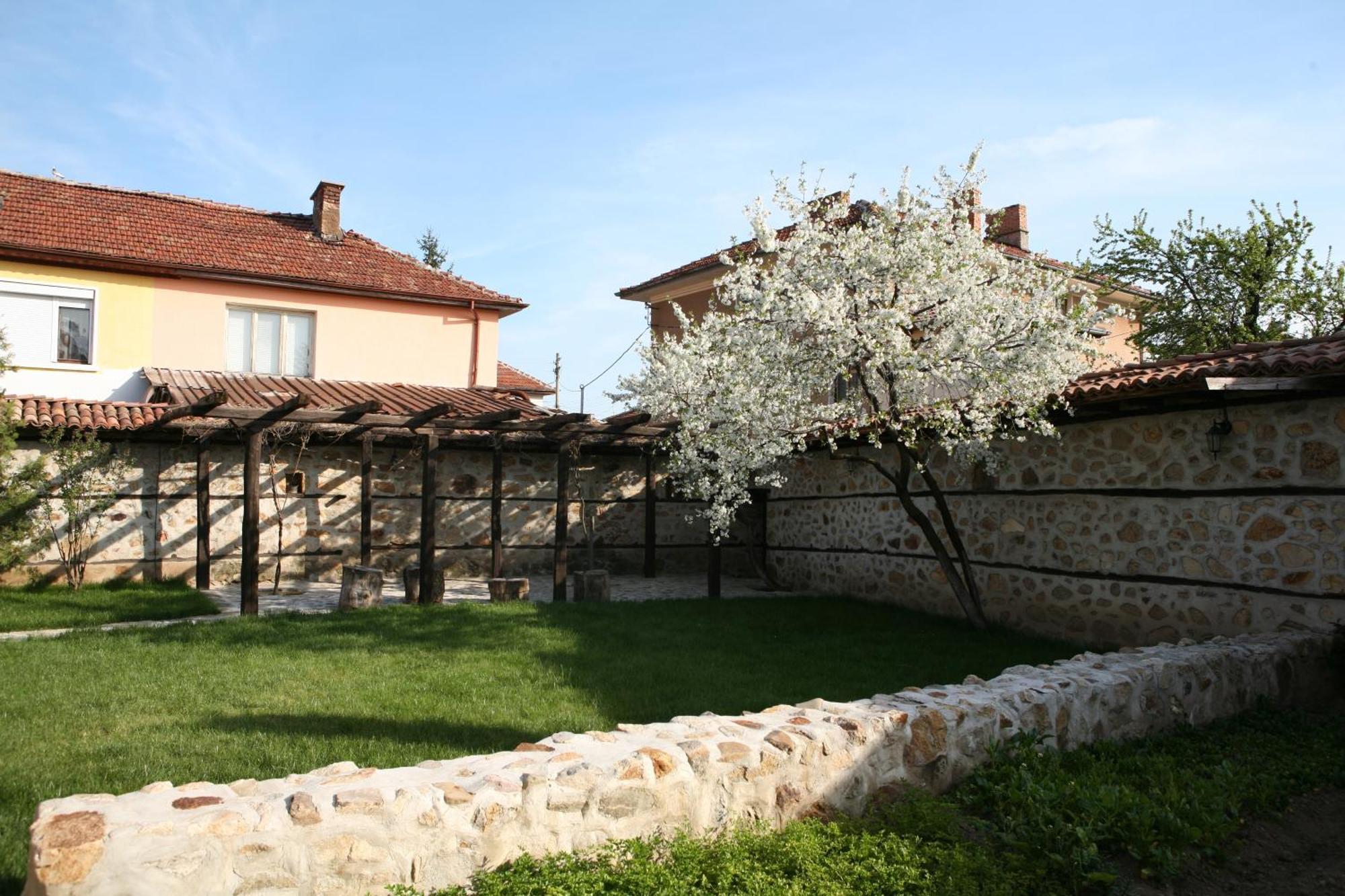 Djudjeva Kyshta Hotel Panagürişte Dış mekan fotoğraf